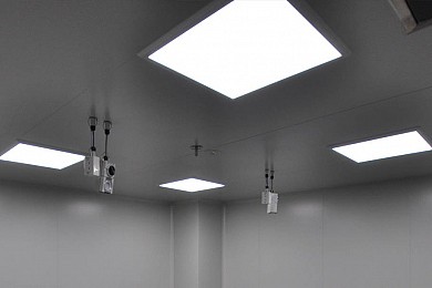 Cleanroom isophar led lighting 003